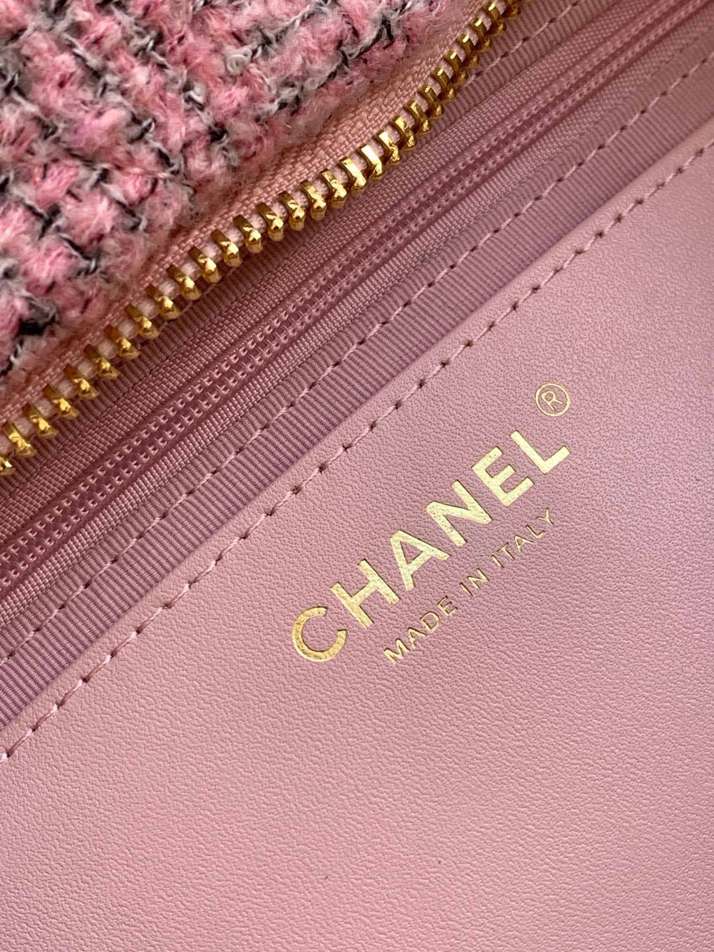 CHANEL 25S BOW BAG 38 IN PINK TWEED WITH GOLD HARDWARE