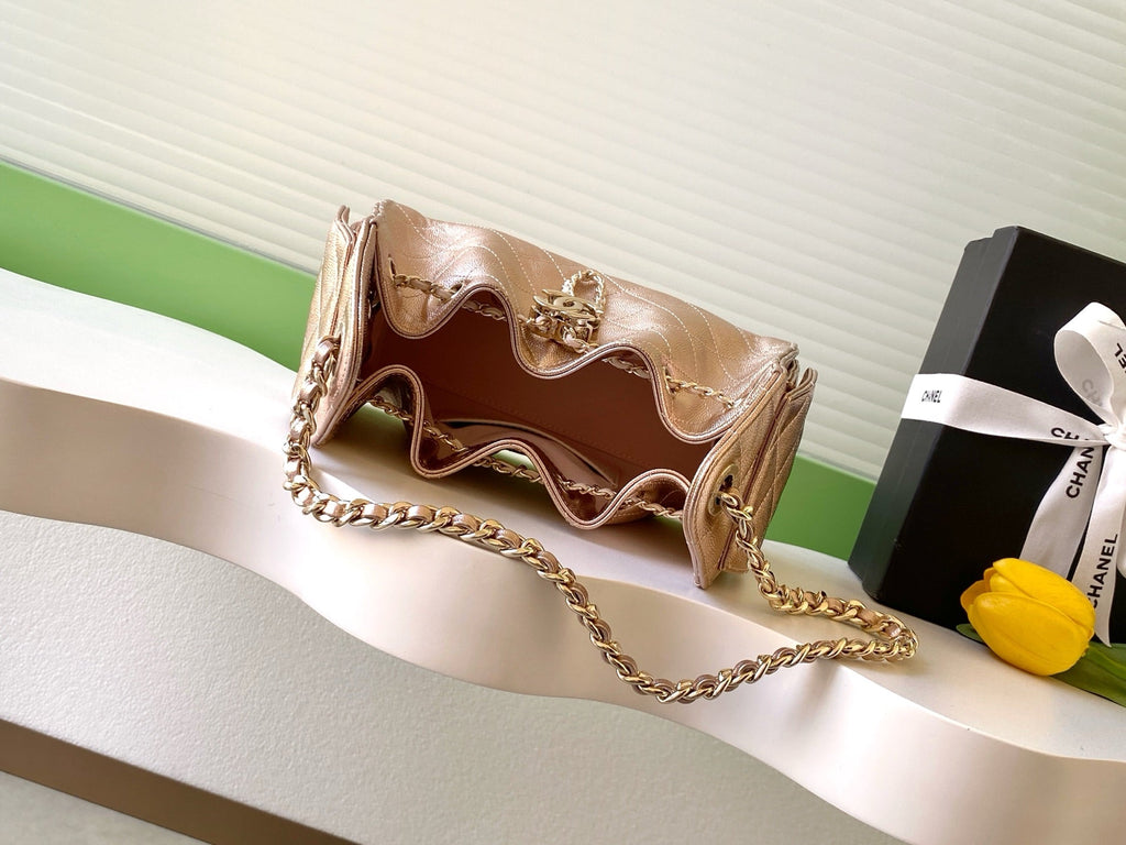 CHANEL 25S HOBO BAG 22 IN ROSE METALLIC CAVIAR
