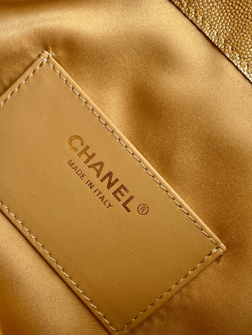 CHANEL 25S HOBO BAG 30 IN METALLIC GOLD CAVIAR LEATHER