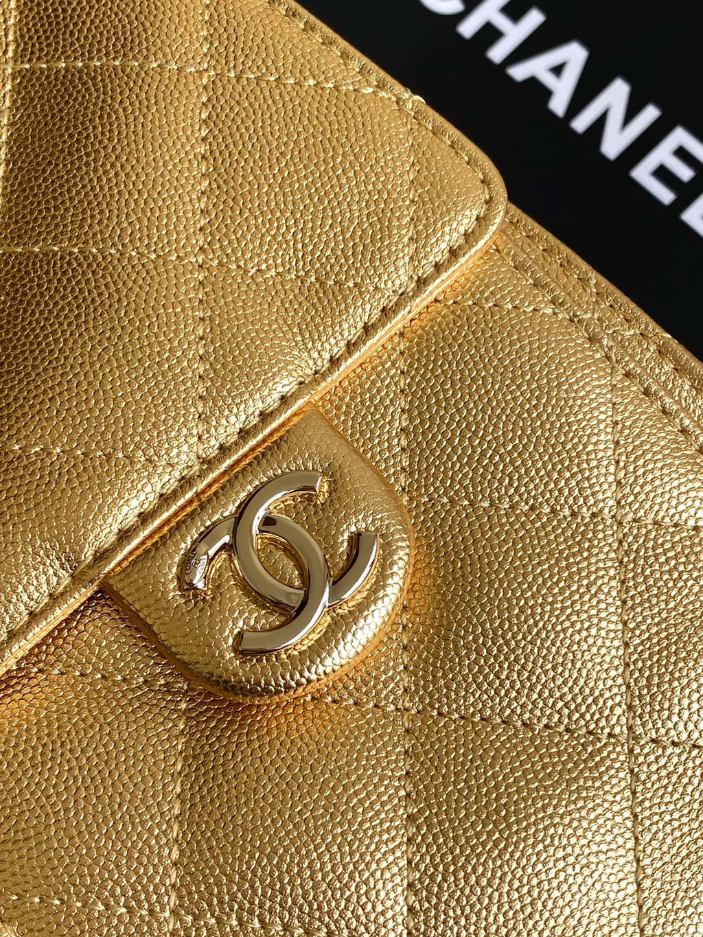 CHANEL 25S HOBO BAG 30 IN METALLIC GOLD CAVIAR LEATHER