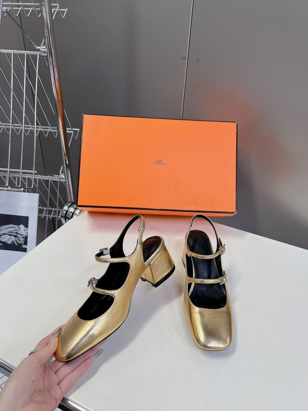 HERMES JACKIE 50 PUMP METALLIC GOLD LAMBSKIN