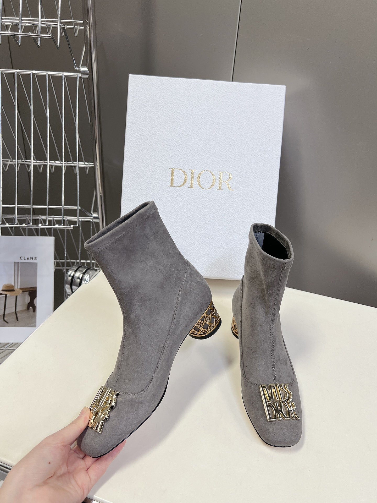 DIOR ICON HEELED ANKLE BOOT DOVE GRAY SUEDE 4 CM WITH GOLD LOGO