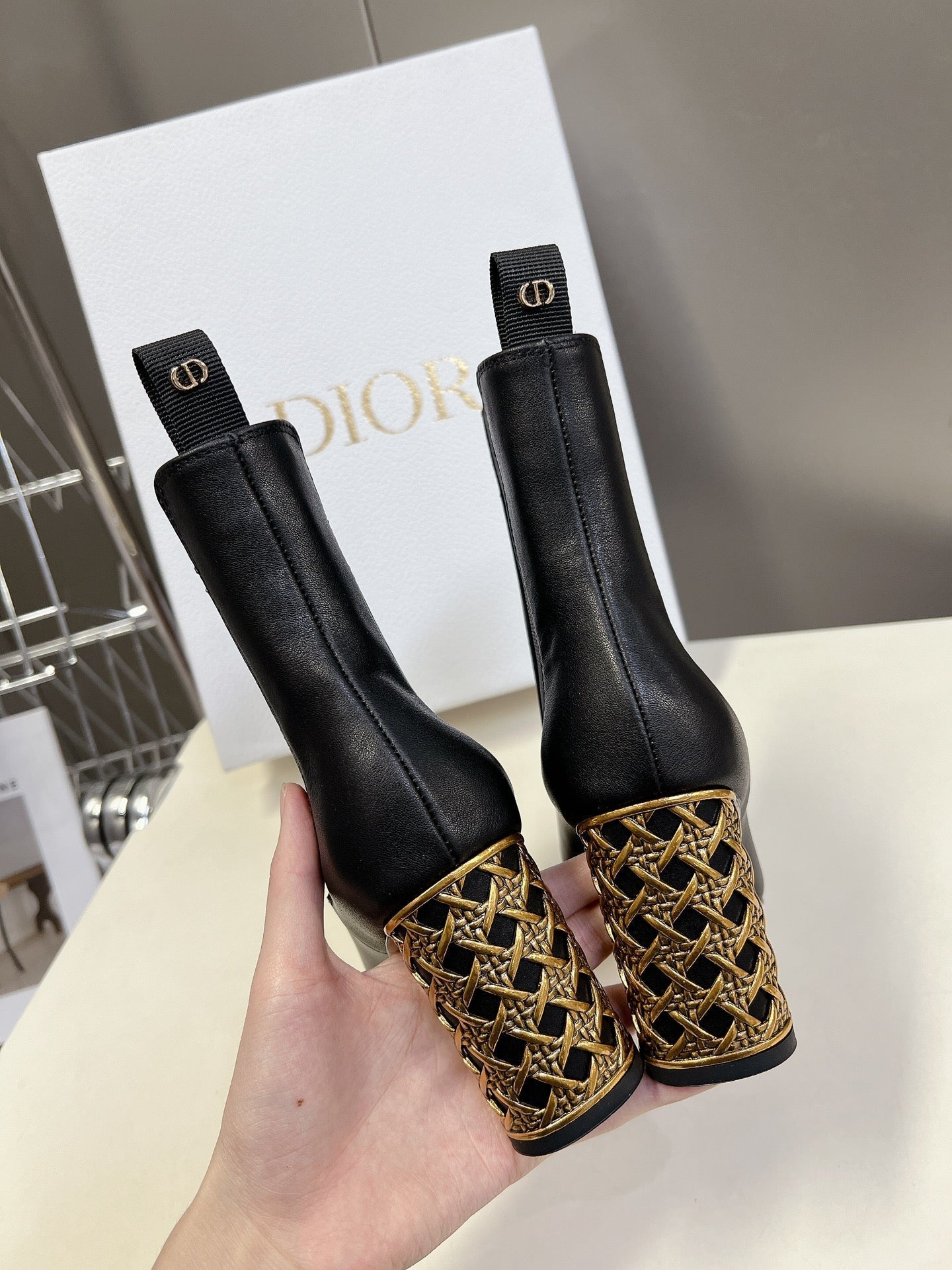 DIOR ICON HEELED ANKLE BOOT BLACK CALFSKIN 8 CM