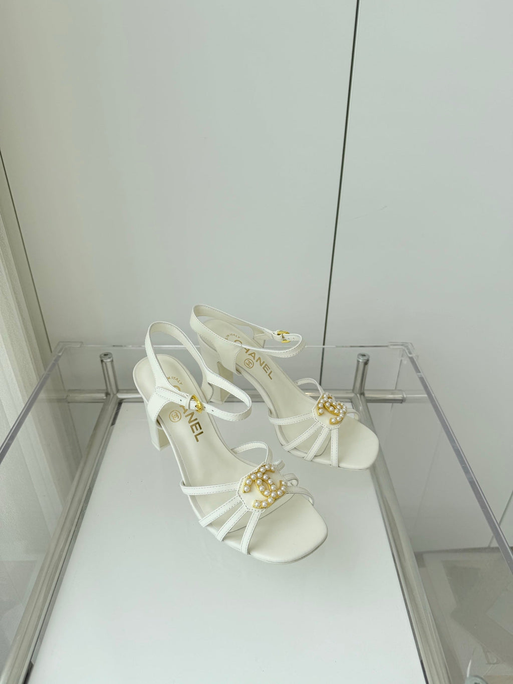 CHANEL HIGH HEEL SANDALS 85 MM IN WHITE LAMBSKIN