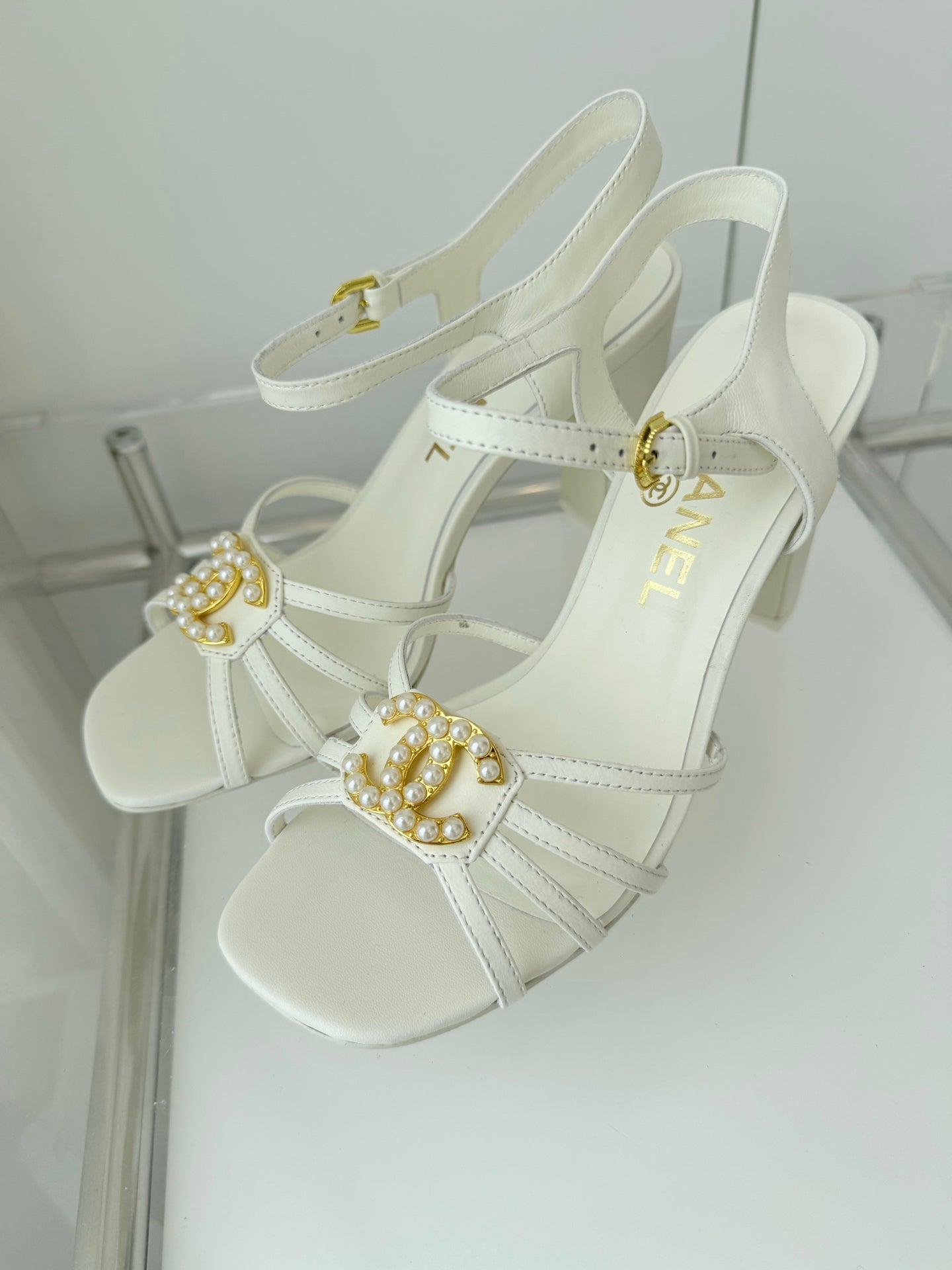 CHANEL HIGH HEEL SANDALS 85 MM IN WHITE LAMBSKIN