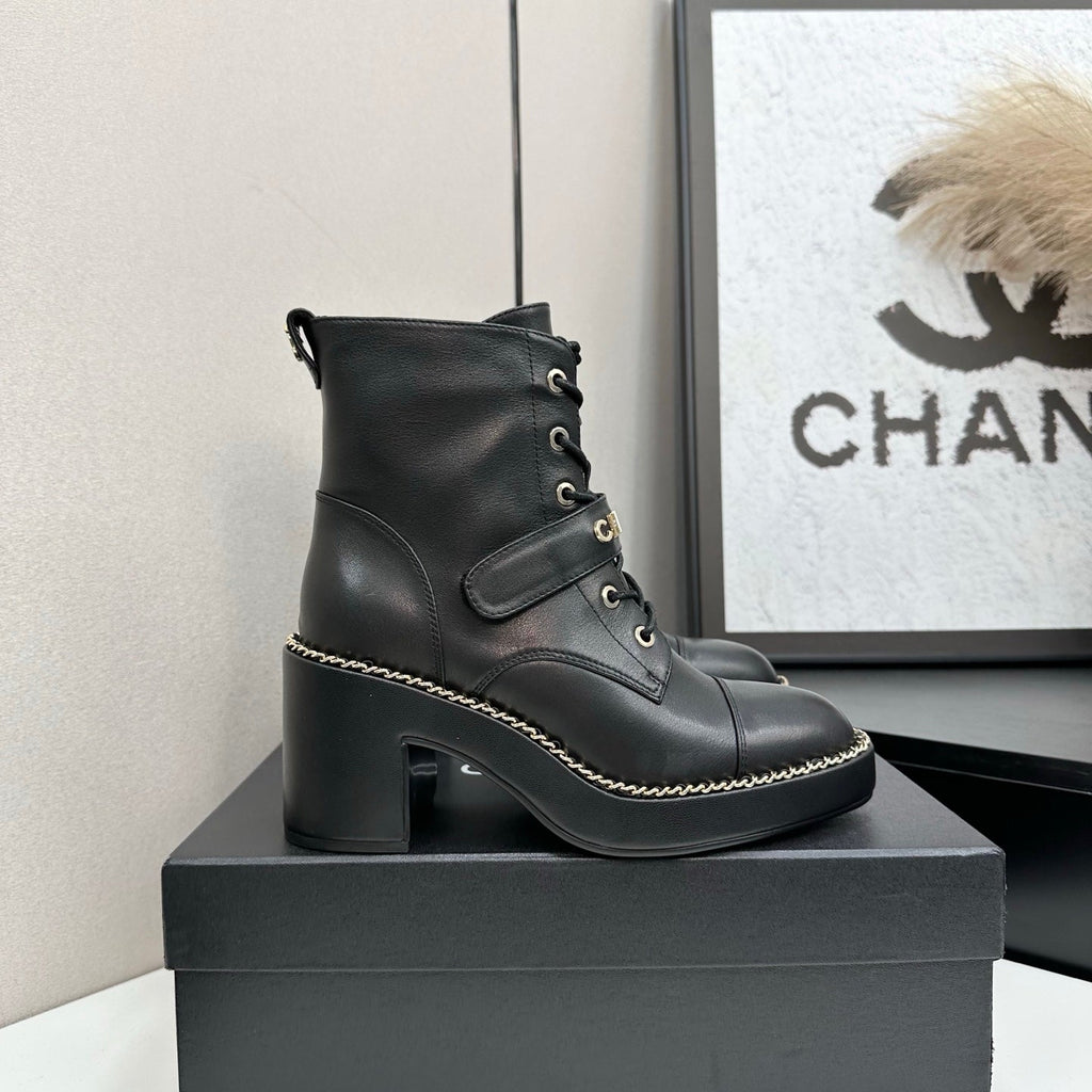 CHANEL 25S LACE-UP HEELED ANKLE BOOTS IN BLACK CALFSKIN