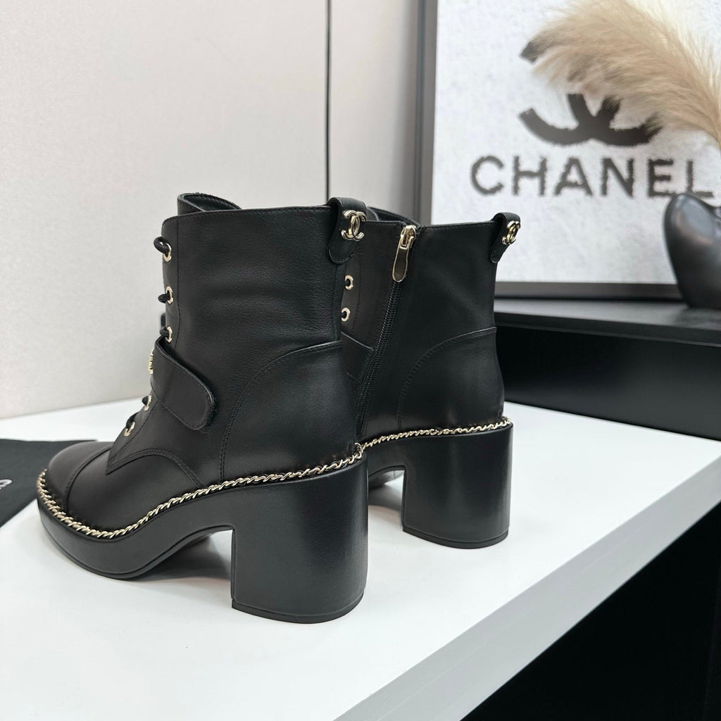 CHANEL 25S LACE-UP HEELED ANKLE BOOTS IN BLACK CALFSKIN