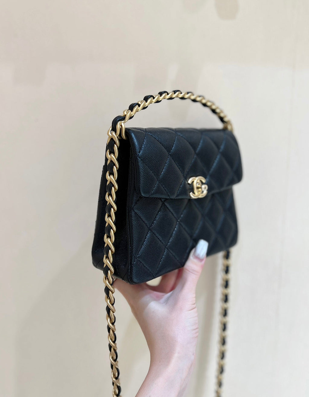 CHANEL 25S  TOTE CROSSBODY BAG 19 IN BLACK CALFSKIN WITH METAL HANDLE