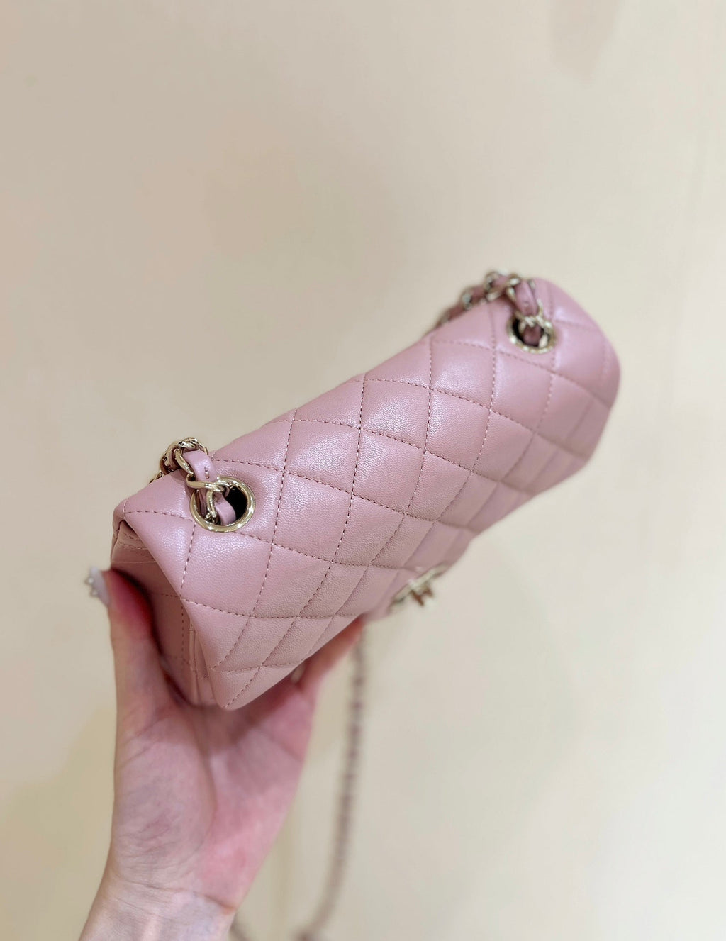 CHANEL 25S FLAP BAG 20 CM IN LIGHT PINK LAMBSKIN WITH GOLD HARDWARE