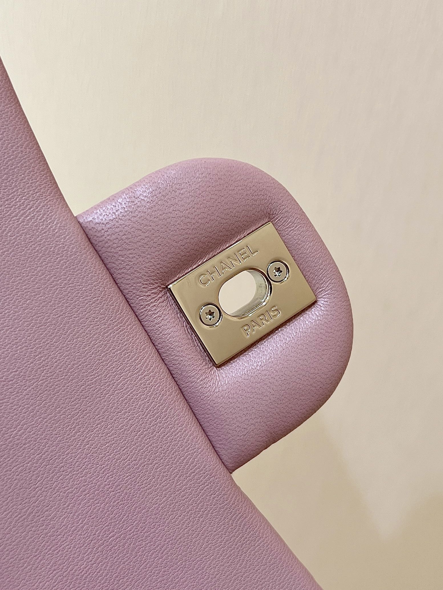 CHANEL 25S FLAP BAG 20 CM IN LIGHT PINK LAMBSKIN WITH GOLD HARDWARE