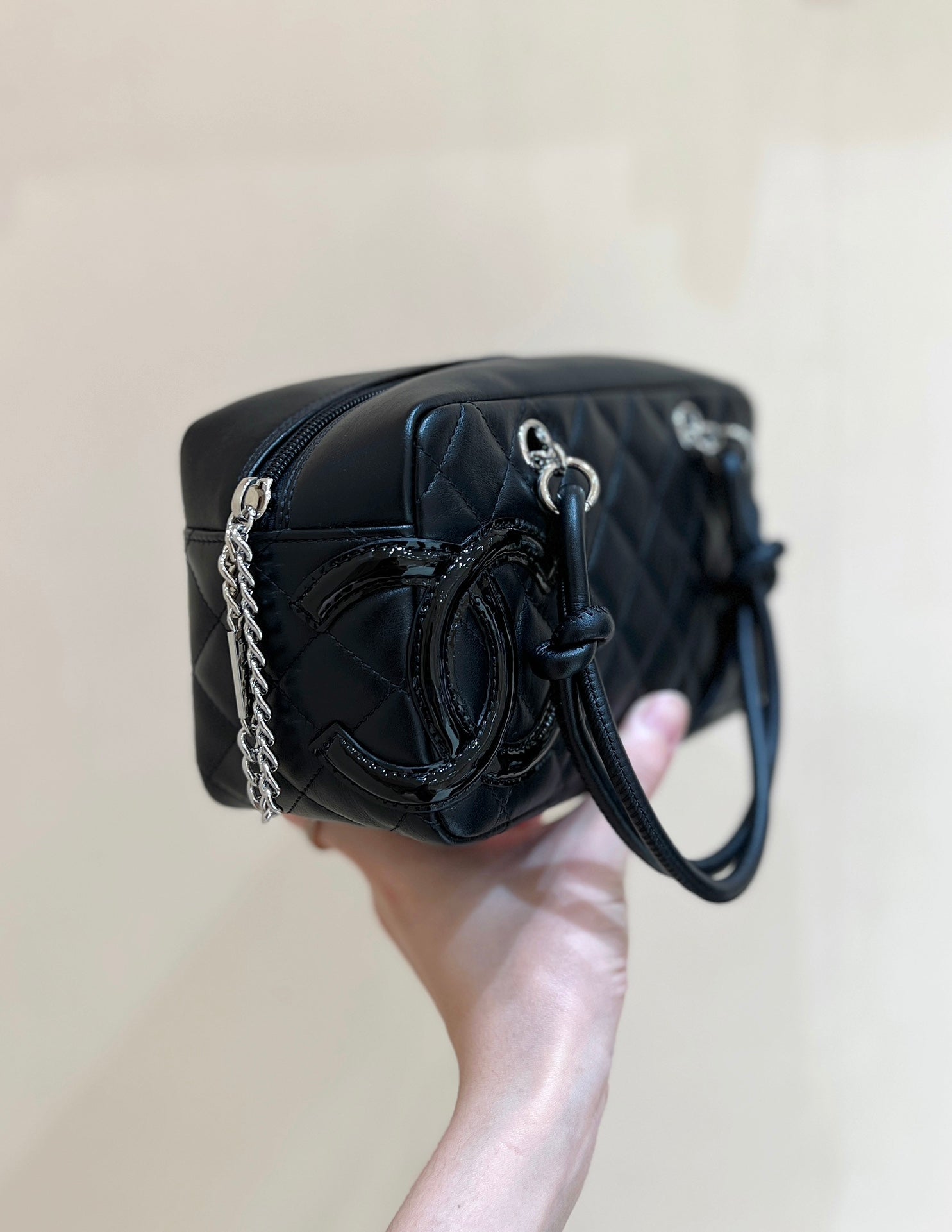 CHANEL 25S  CAMBON BOSTON BAG 21 IN BLACK CALFSKIN SILVER HARDWARE