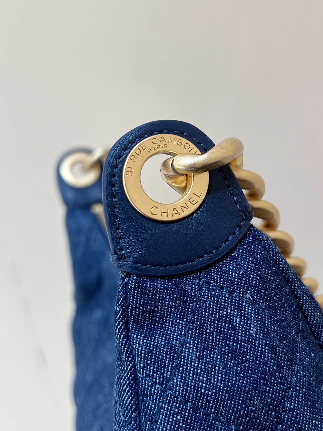 CHANEL 25S LARGE HOBO BAG 35 IN DARK BLUE DENIM GOLD HARDWARE