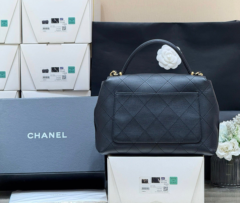 CHANEL 25S MEDIUM FLAP BAG 28 IN BLACK CALFSKIN GOLD HARDWARE