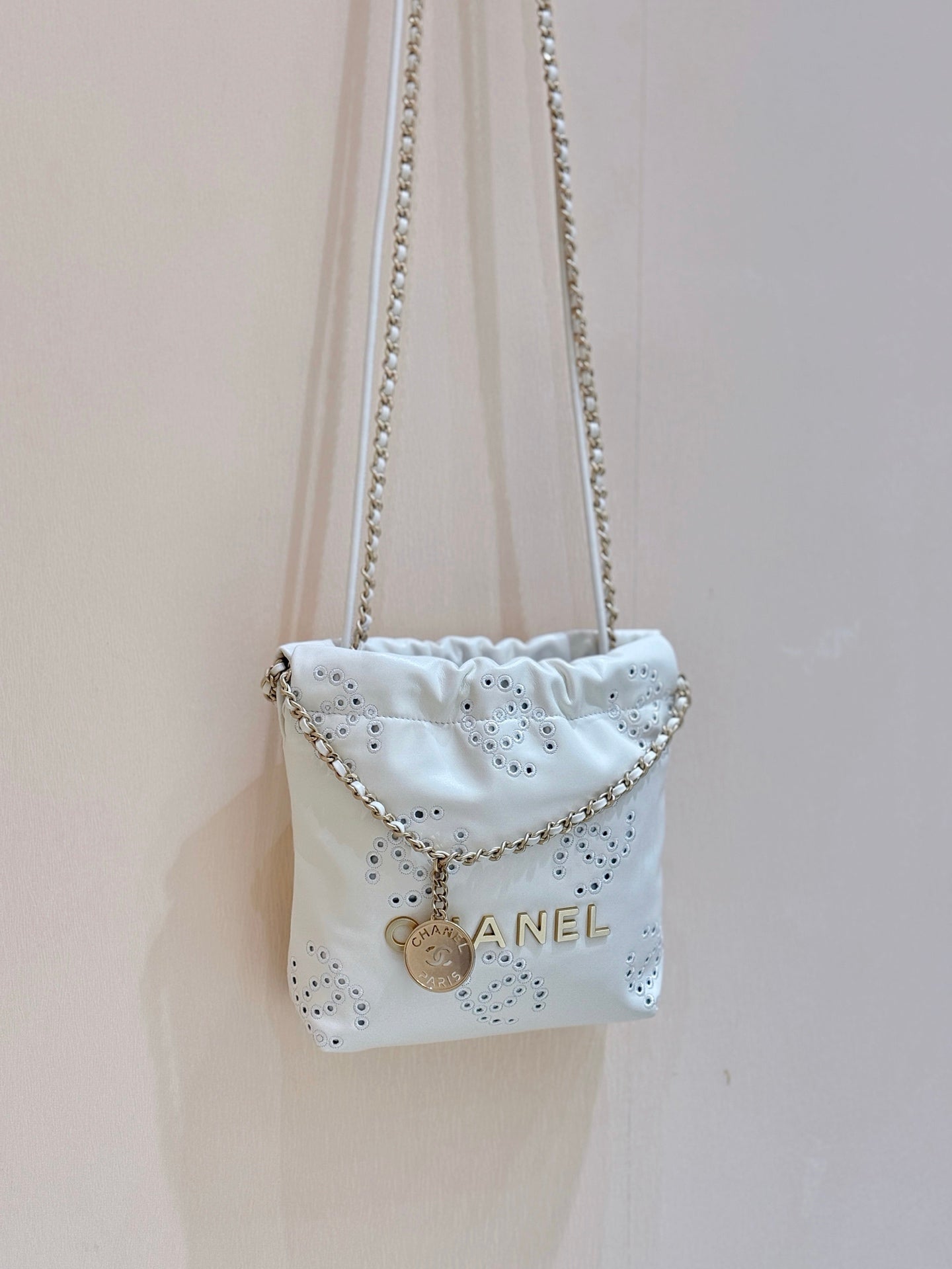 CHANEL 25S  MINI BAG 20 IN  IVORY LAMBSKIN