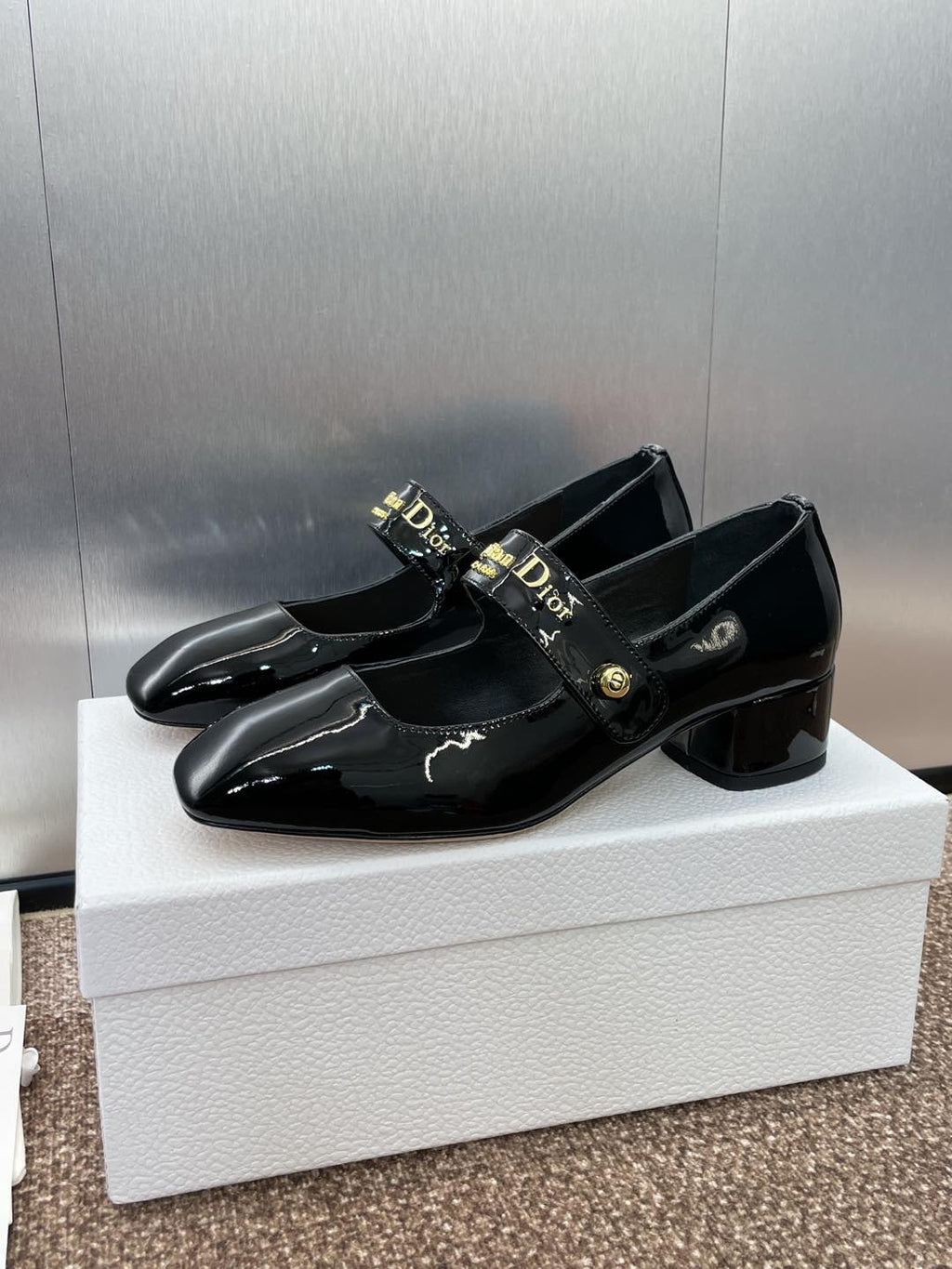 DIOR MEDIUM 35 MM HEEL PUMP IN BLACK PATENT CALFSKIN