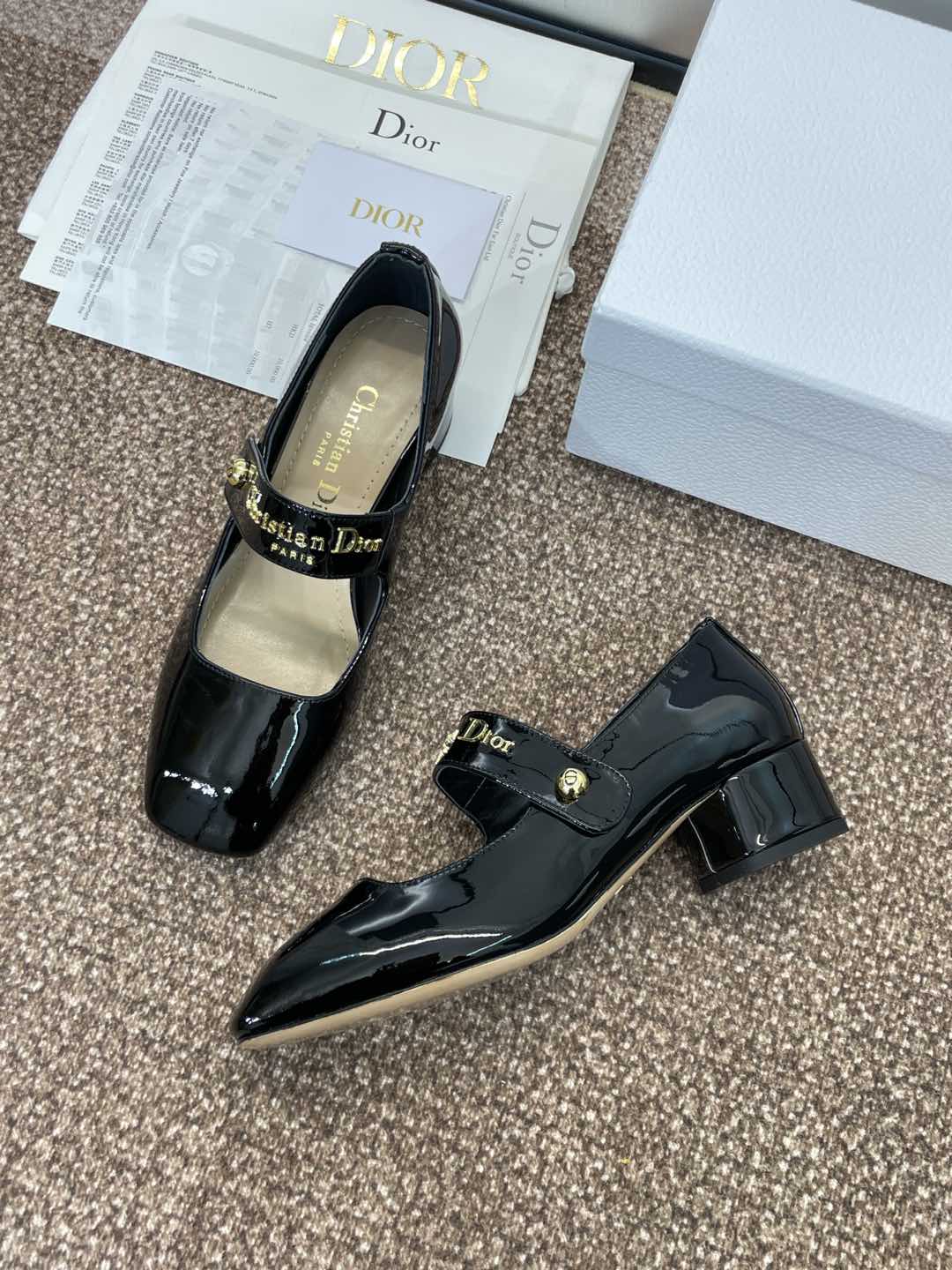DIOR MEDIUM 35 MM HEEL PUMP IN BLACK PATENT CALFSKIN