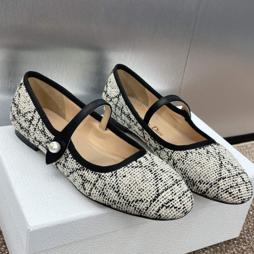 DIOR D-RAMOUR BALLET FLATS IN WHITE MIX BLACK EMBROIDERED CANNAGE TWEED