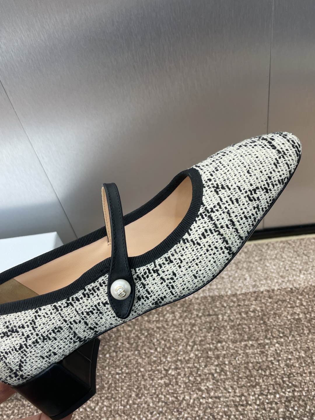 DIOR D-RAMOUR BALLET FLATS IN WHITE MIX BLACK EMBROIDERED CANNAGE TWEED 35 MM