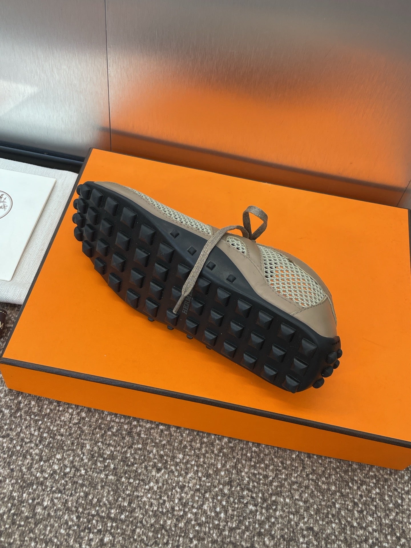 HERMES KIGA SNEAKER IN MOCHA BROWN CROCHET KNIT AND CALFSKIN