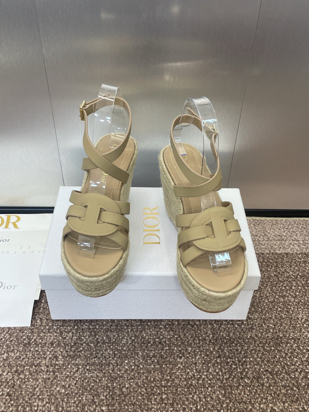 DIOR D-CLUB 25S HIGH HEEL WEDGE 100MM IN GOLDEN BEIGE CALFSKIN RAFFIA SOLE