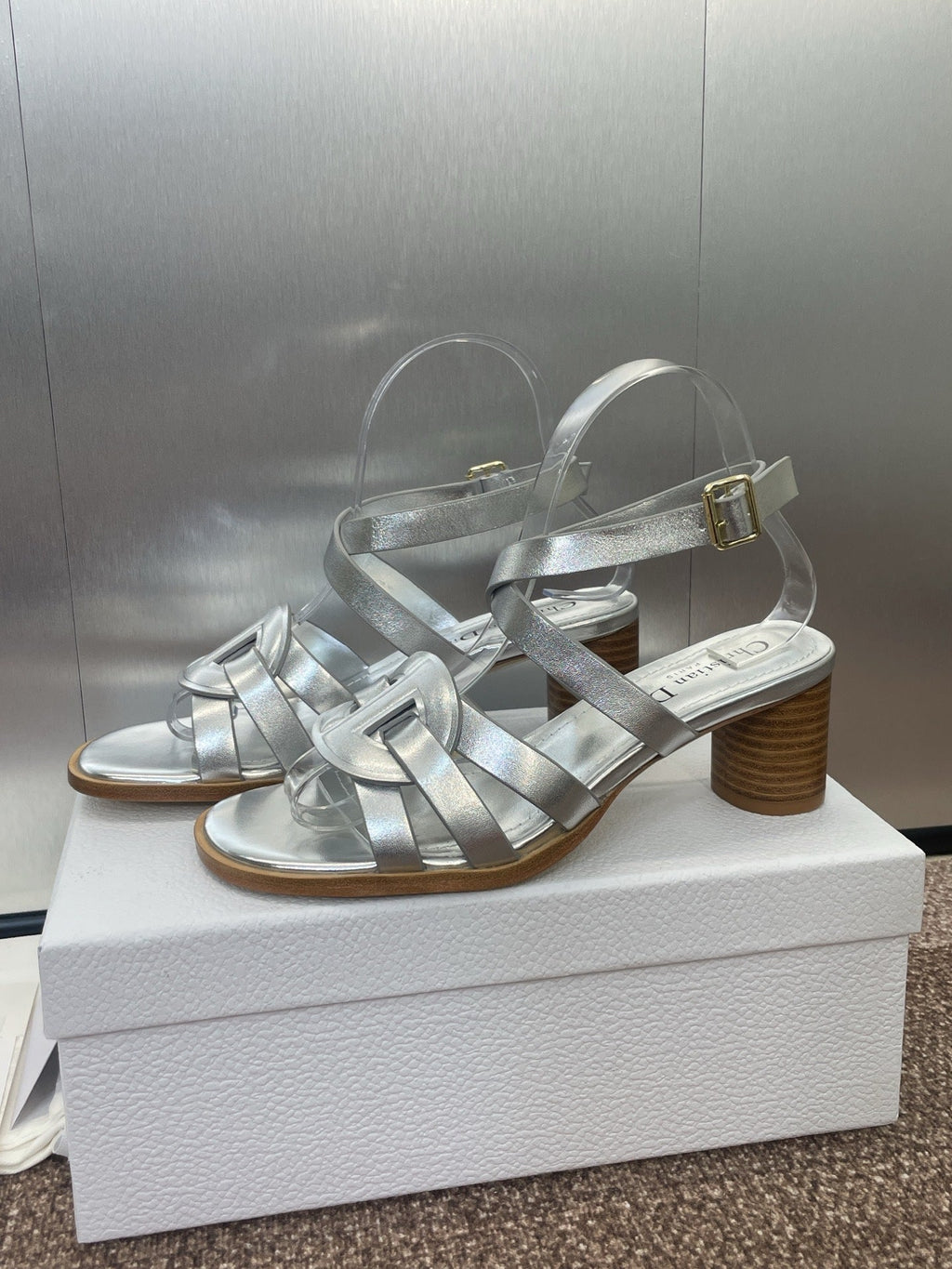 DIOR D-CLUB HIGH HEEL SLIDE 25S 55MM IN SILVER GLOSSY CALFSKIN