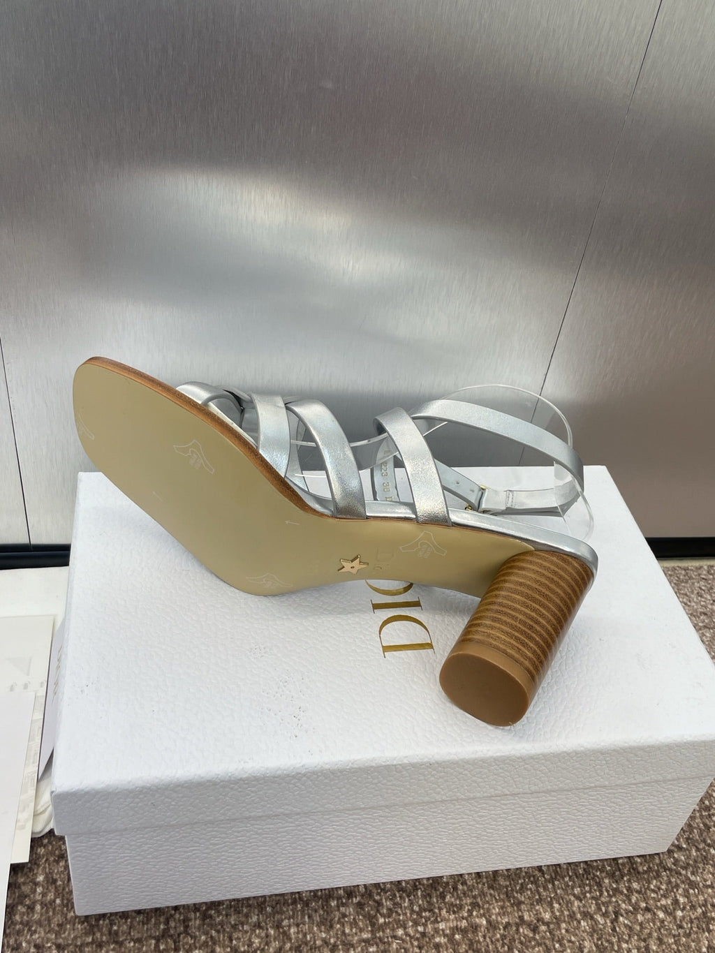 DIOR D-CLUB HIGH HEEL SLIDE 25S 80MM IN SILVER GLOSSY CALFSKIN
