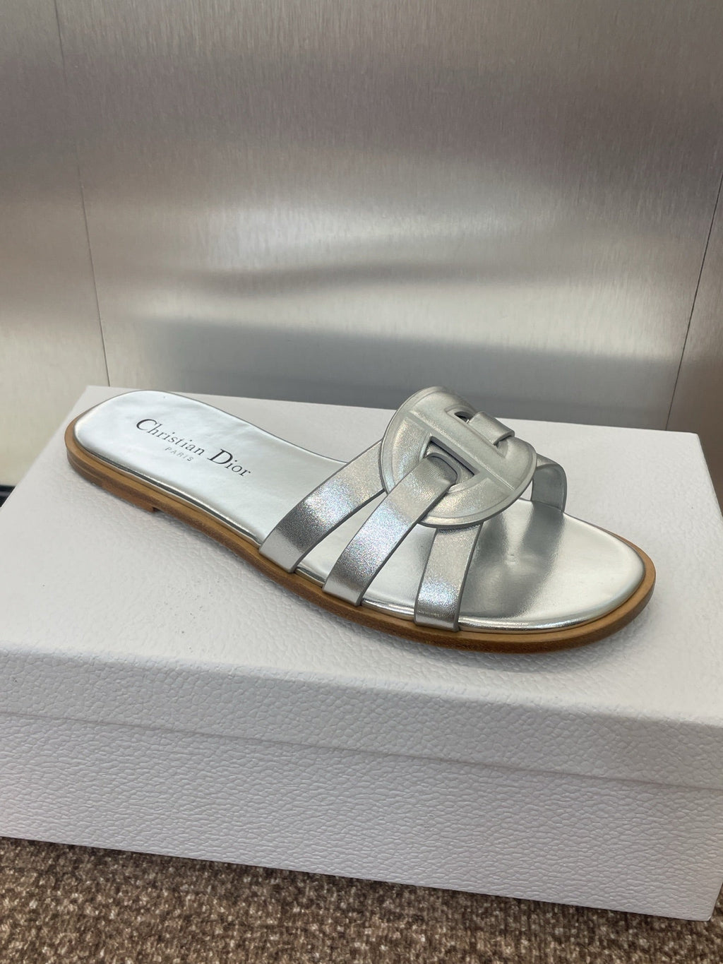 DIOR D-CLUB SLIDE SANDAL 25S IN SILVER GLOSSY CALFSKIN