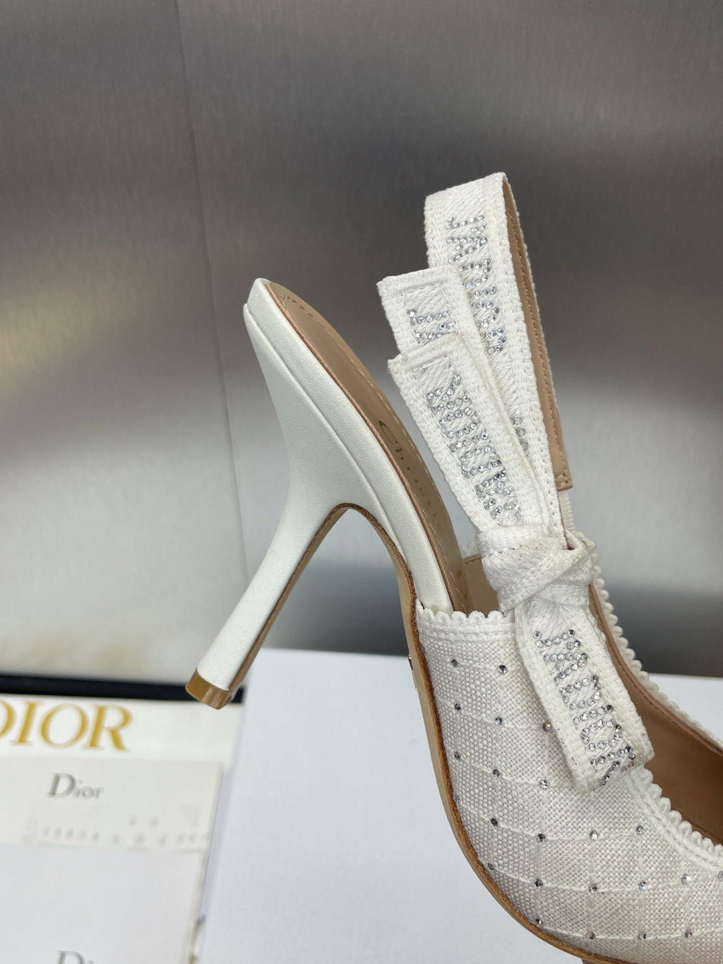 DIOR J'A SLINGBACK 25S PUMP 95MM IN WHITE FABRIC EMBOSSED CRYSTAL