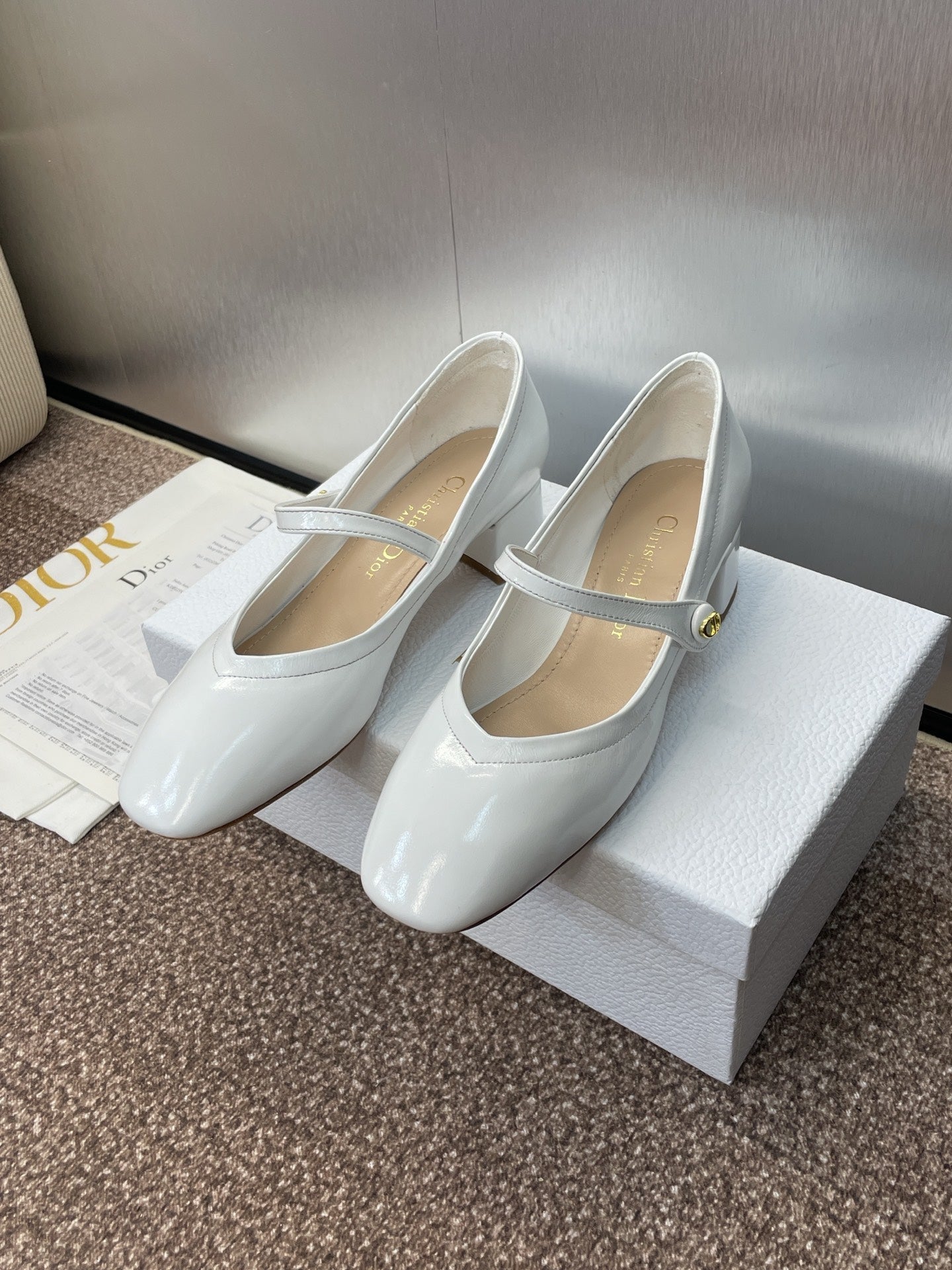 DIOR 25S ROUND-TOE MARY JANE BALLET FLATS IN WHITE CALFSKIN