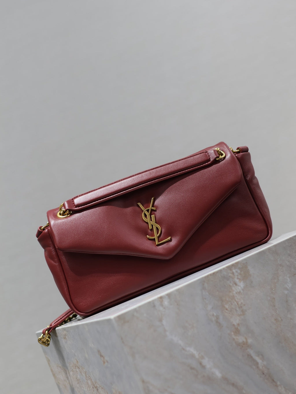 YSL 25S CALYPSO HANDBAG 26 IN BURGUNDY LAMBSKIN GOLD HARDWARE