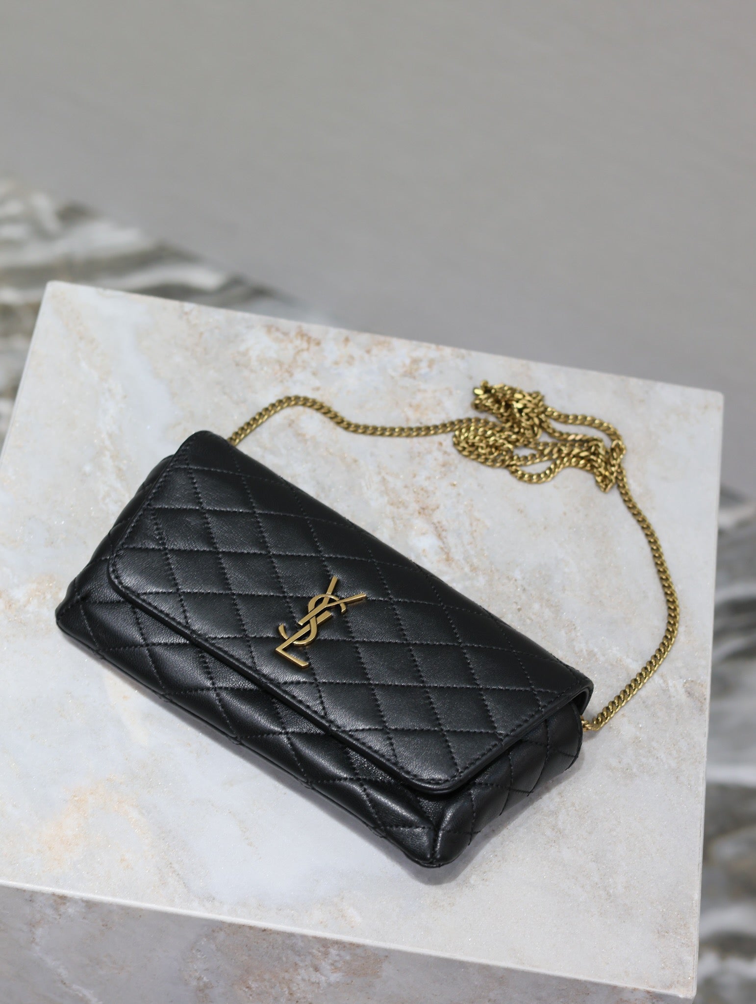 YSL 25S SAINT LAURENT GABY 19 IN BLACK QUILTED CALFSKIN GOLD HARDWARE