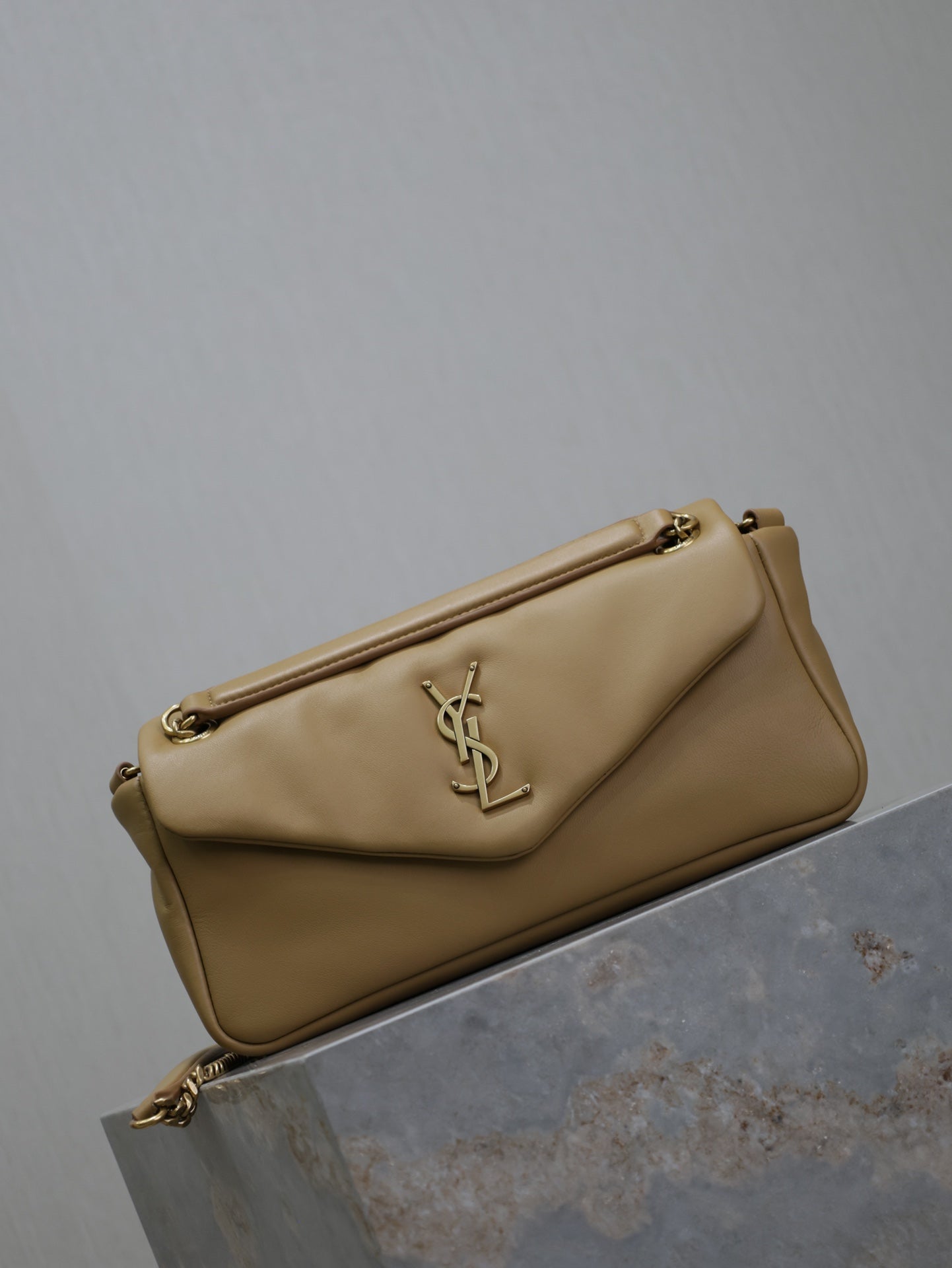 YSL 25S CALYPSO HANDBAG 26 IN LIGHT BROWN LAMBSKIN GOLD HARDWARE