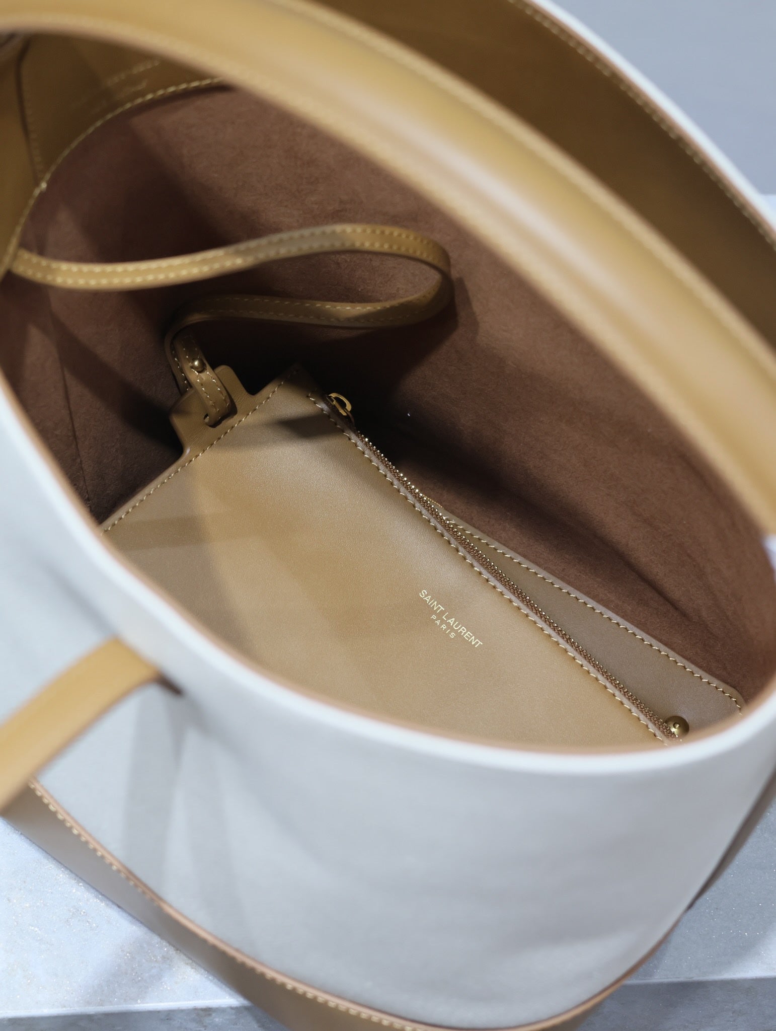 YSL 25S LE 5 À 7 BUCKET 26 IN CREAM BROWN CALFSKIN AND CANVAS GOLD HARDWRE