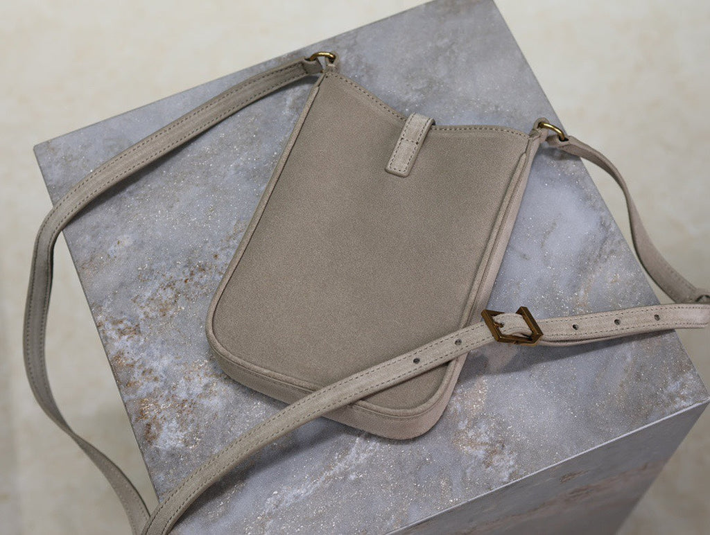 LE 5 À 7 HOBO MINI BAG 18 IN LIGHT BROWN SUEDE COPPER HARDWARE