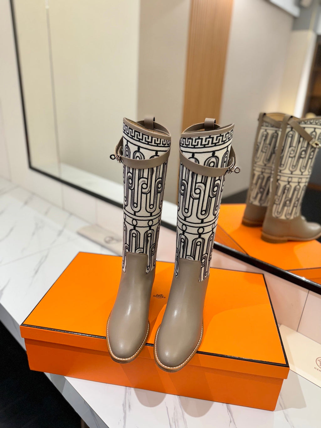 HERMES JUMPING BOOT 2 CM IN PASTEL GRAY CALFSKIN AND BLACK MIX WHITE FABRIC