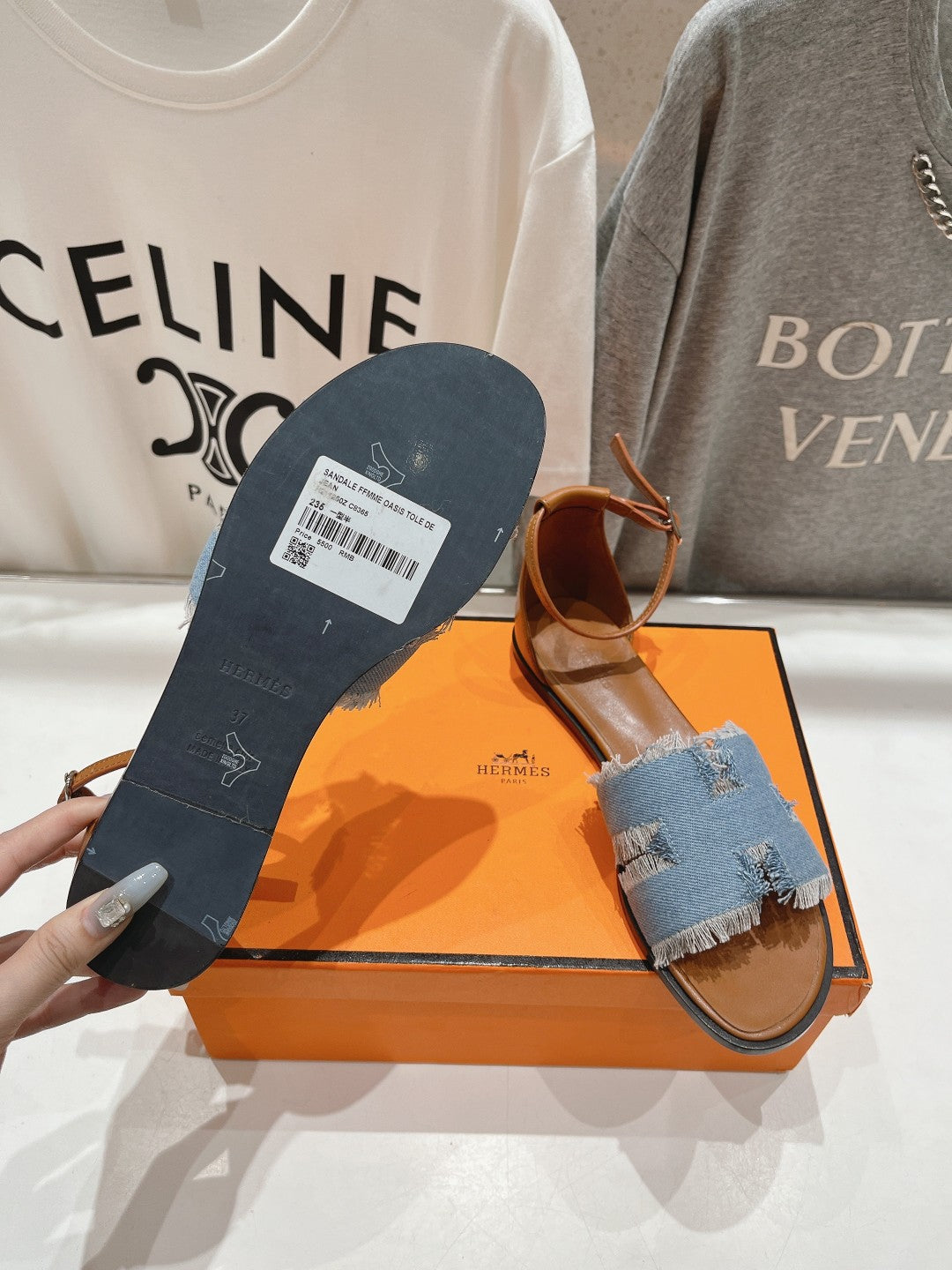 HERMES SANTORINI SANDAL BLEU CLAIR LAMBSKIN