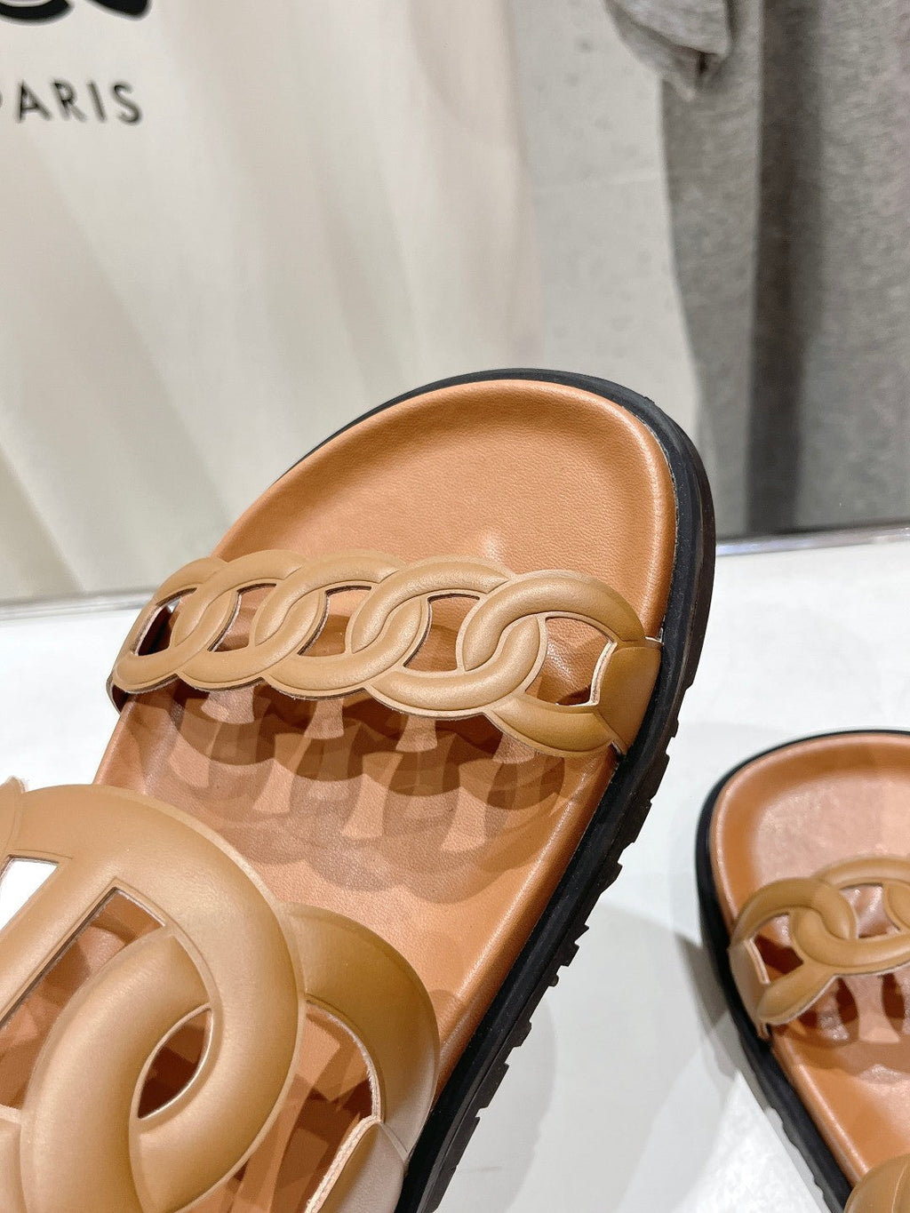 HERMES EXTRA SANDAL CARAMEL CALFSKIN
