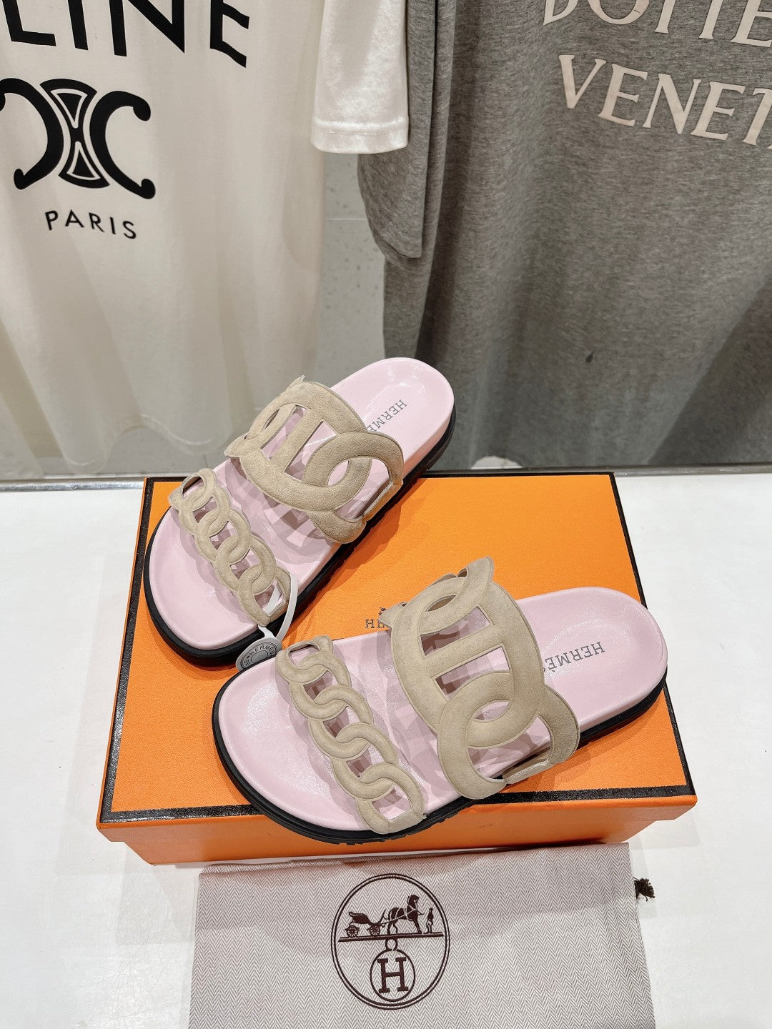 HERMES EXTRA SANDAL PASTEL PINK CALFSKIN