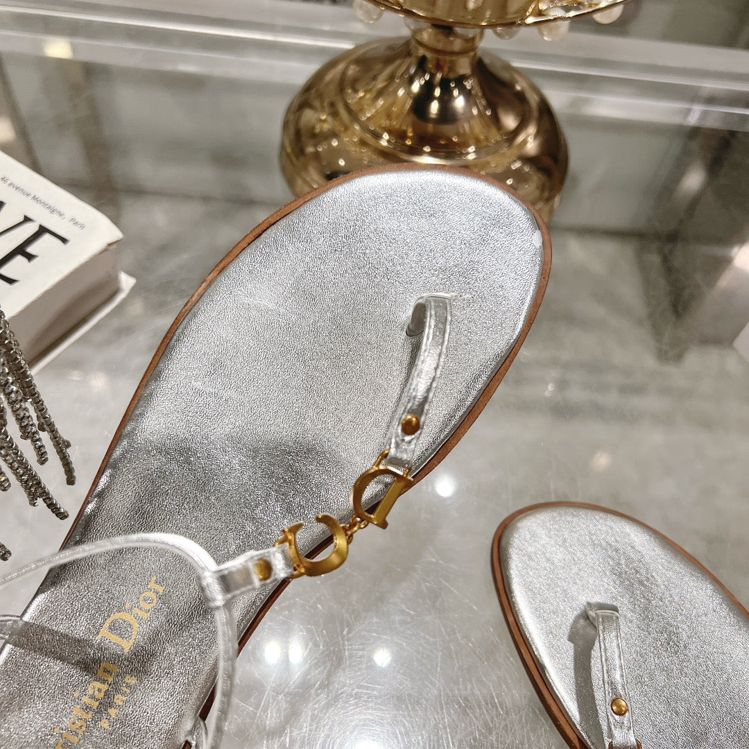 DIOR IVIERA C'EST THONG SANDAL SILVER AQUAMARINA CALFSKIN
