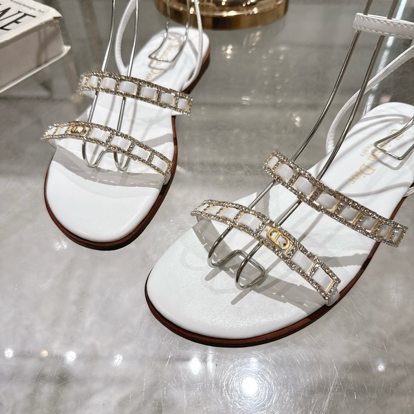DIOR FLAT SANDALS 25S IN WHITE CALFSKIN RHINESTONES STRAP