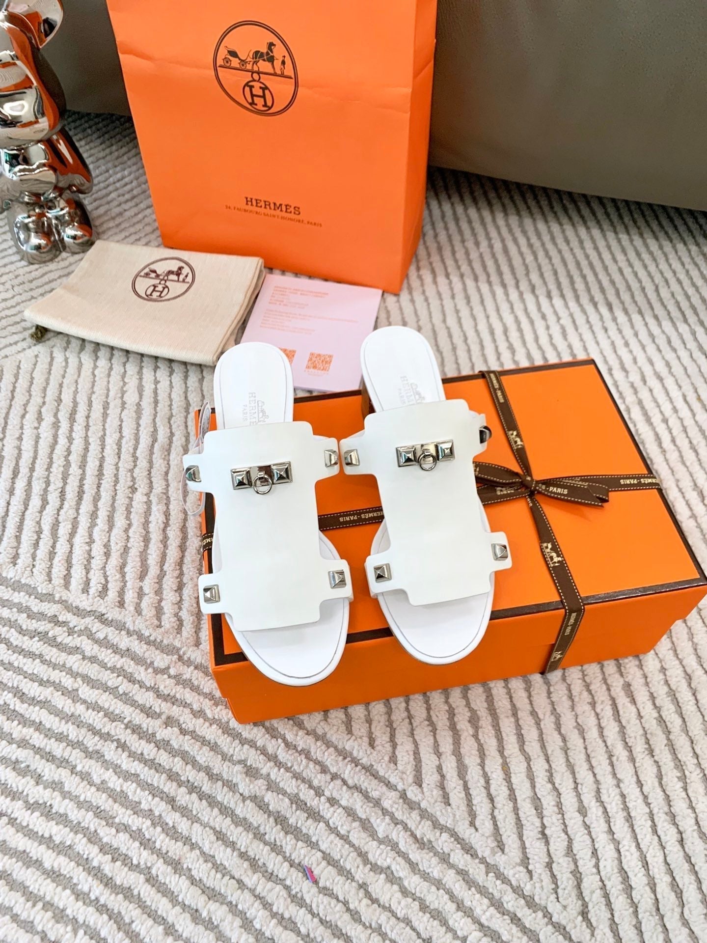 HERMES INVINCIBLE 50 SANDAL IN WHITE CALFSKIN