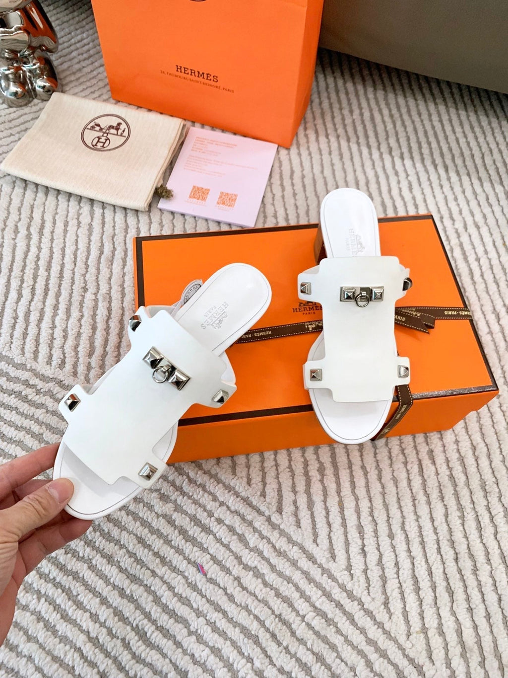 HERMES INVINCIBLE 50 SANDAL IN WHITE CALFSKIN