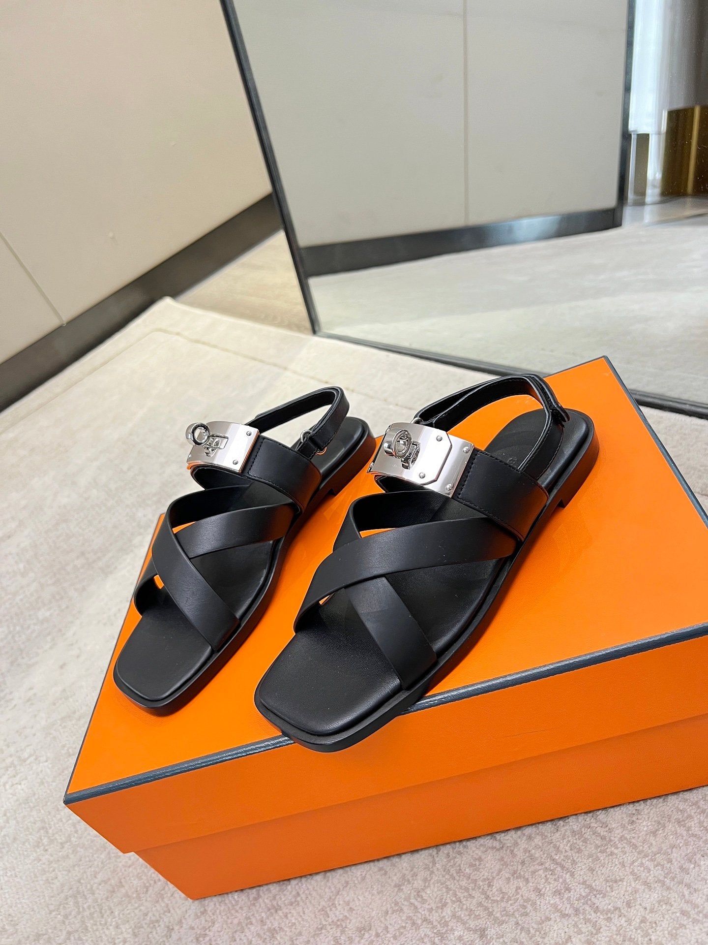 HERMES Ines sandal black calfskin
