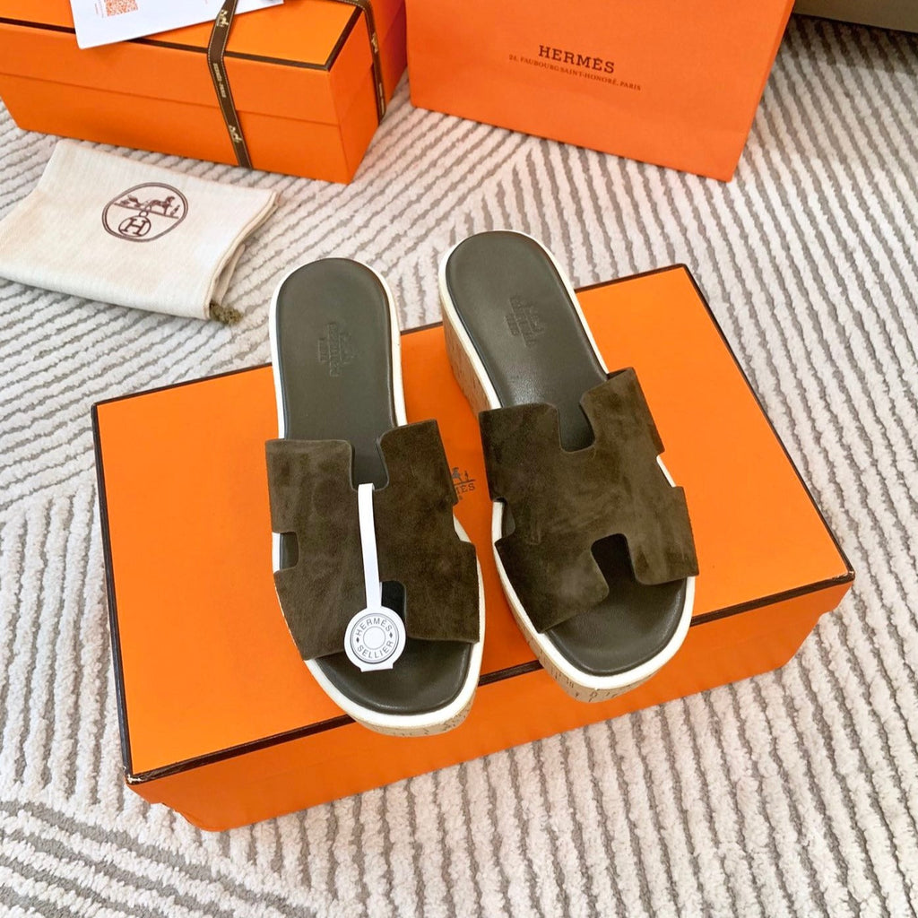 HERMES EZE 65 SANDAL ARMY SUEDE