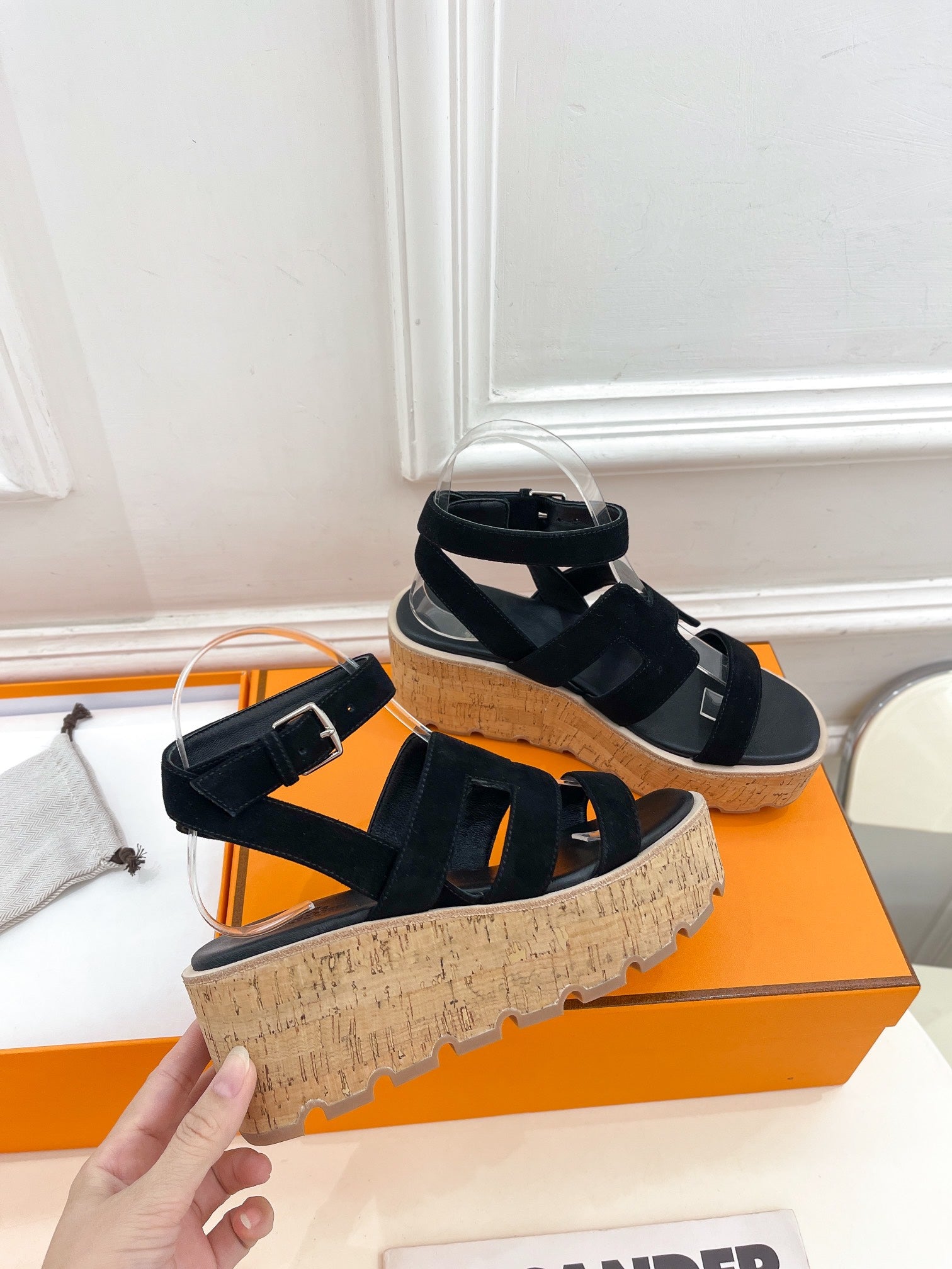 HERMES Havane 30 Sandal Black Suede