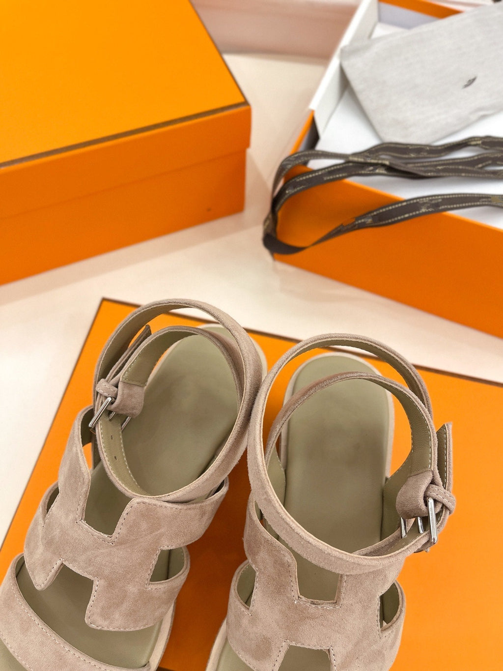 HERMES Havane 30 Sandal Light Brown Suede