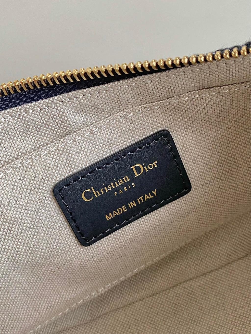 DIOR CD LOUNGE 26CM BLUE OBLIQUE EMBROIDERY