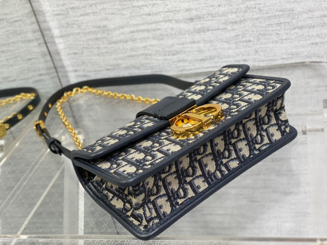 DIOR 30 MONTAIGNE 21.5CM BLUE OBLIQUE EMBROIDERY
