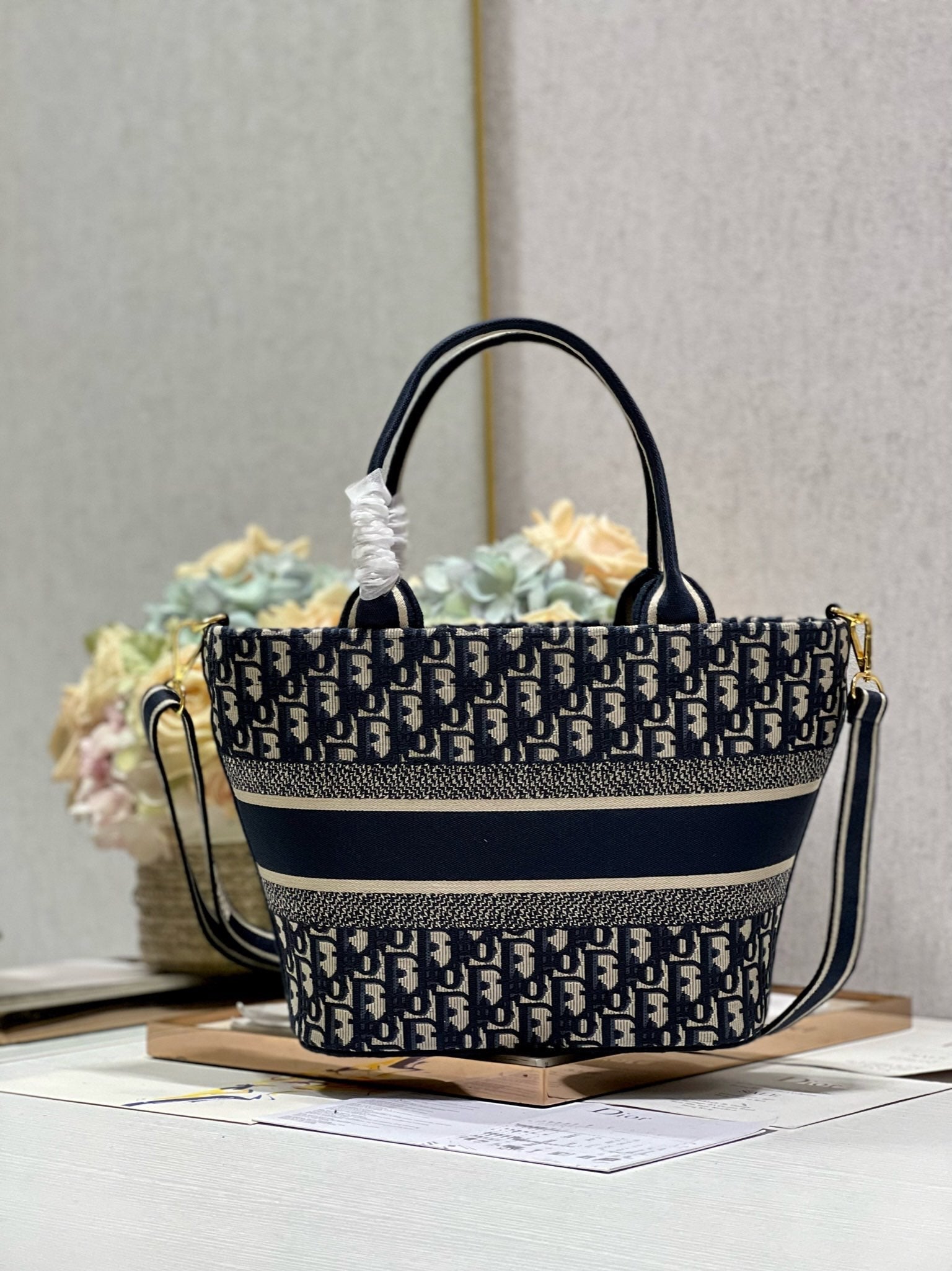 DIOR CD NEW BASKET BAG BLUE OBLIQUE EMBROIDERY