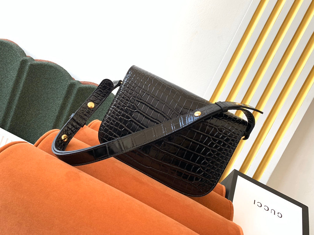 GUCCI 1955 Horsebit Bag 25cm Black Crocodile Leather Gold Hardware